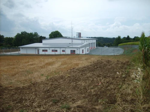 S5007031-Zaunanlage-von-aussen-30.08.12