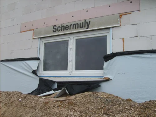 Vereinsheim: (2012+2013) Fenster und Türen