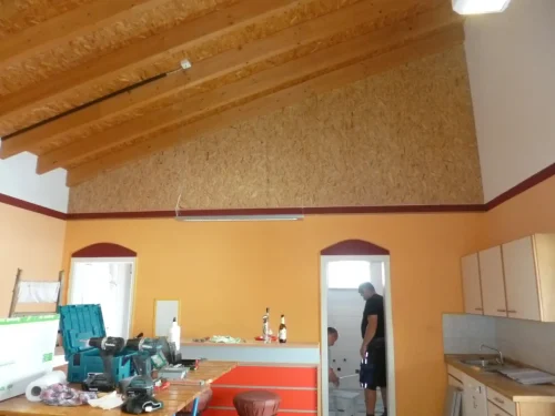 Dachboden-zugeschalt-2