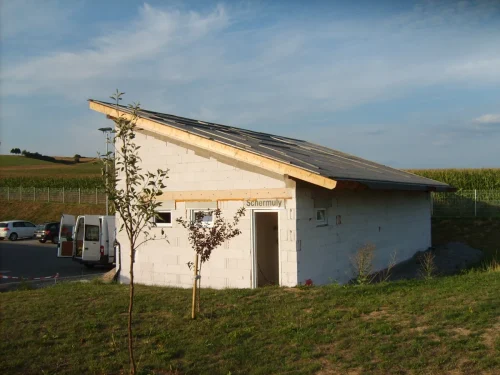 Vereinsheim: (2013) Außenansicht