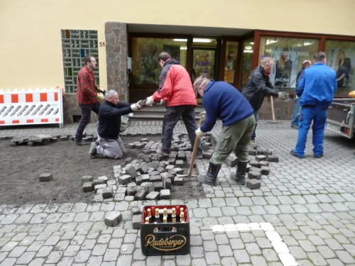 Vereinsheim: (2014) Pflasterausbau in der Burgstraße