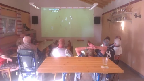 2014 Fussball-im-FW-Vereinsheim-2