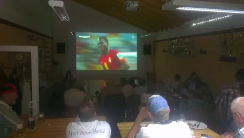 2014 Fussball-im-FW-Vereinsheim-5